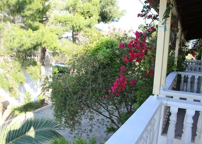 Pavlos Studios