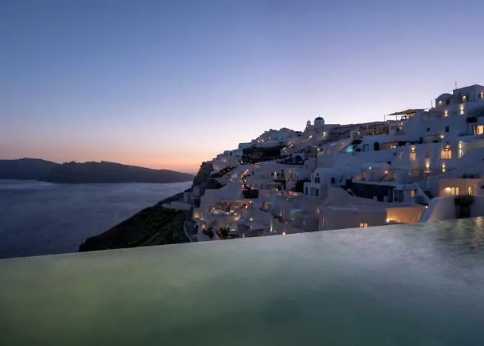 Echoes Luxury Suites (Adults Only)