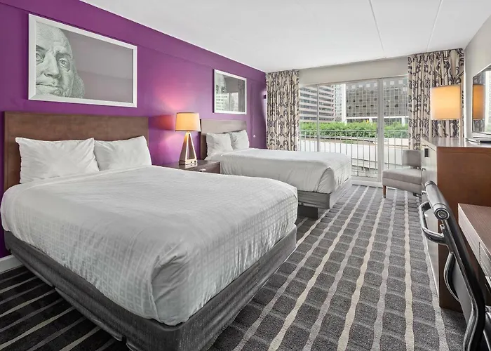 Americana Hotel
