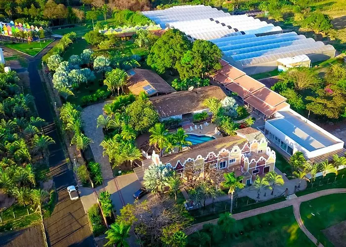 Villa De Holanda Parque Hotel
