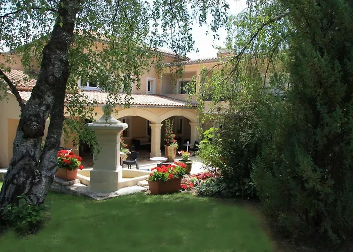 Logis Hotel Restaurant La Porte des Cévennes