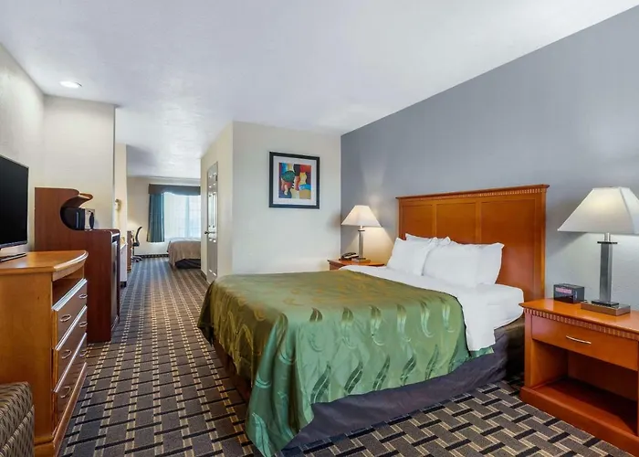 Quality Inn & Suites Huntington Beach
