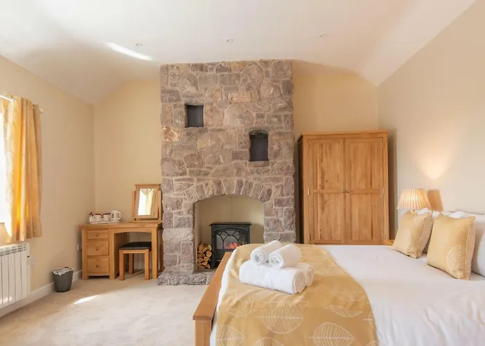 Lastra Farm Hotel