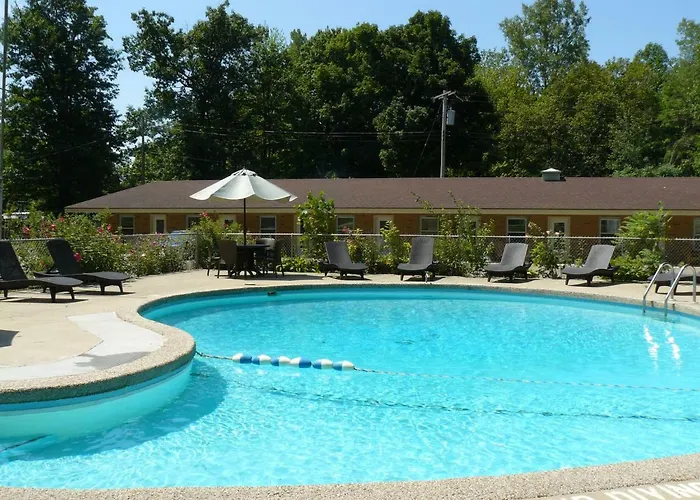 The Saugatuck Retro Resort