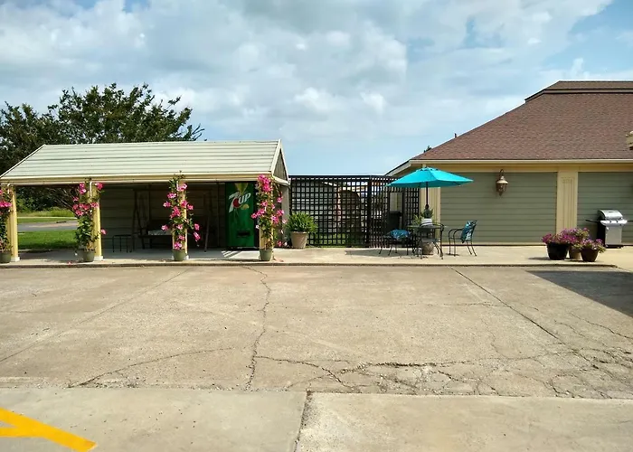 Southern Comfort Suites Mayfield