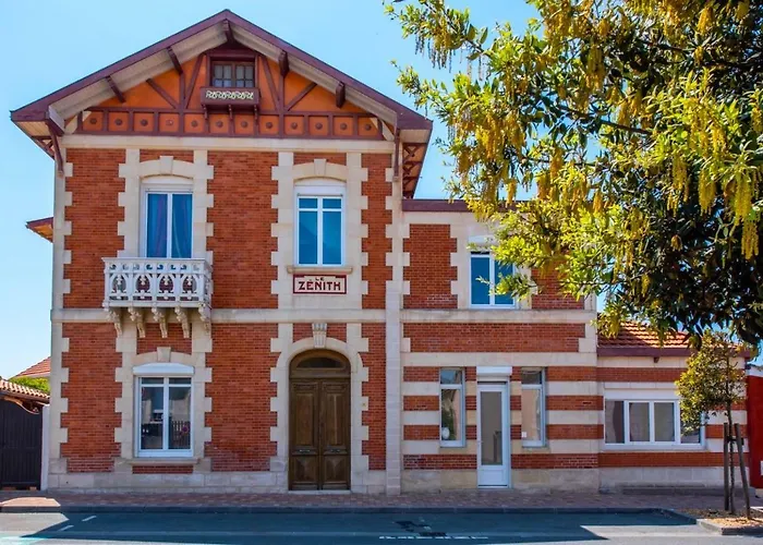 Villa Zenith Hostel - La Maison Lacanau