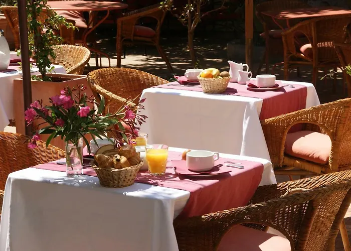 Auberge Des Glycines