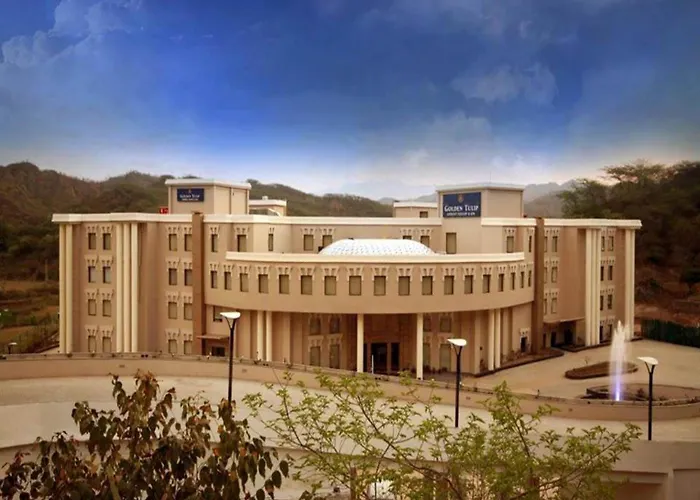 Golden Tulip Panchkula