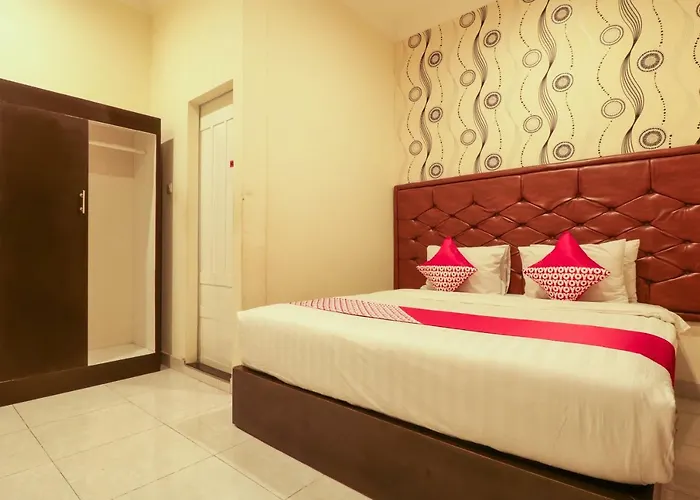 Oyo 1117 New Garuda Hotel