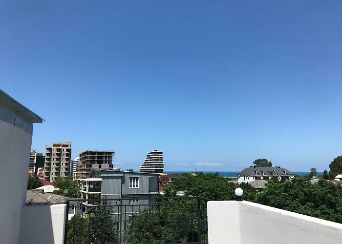 Hotel Charli