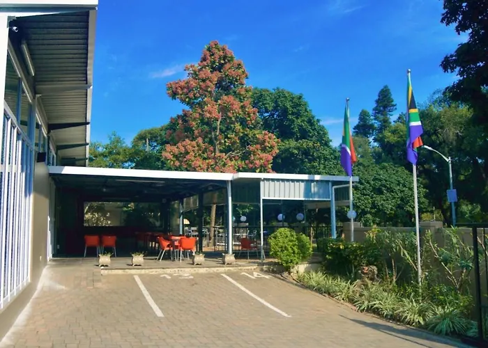 Essenwood Park Hotel