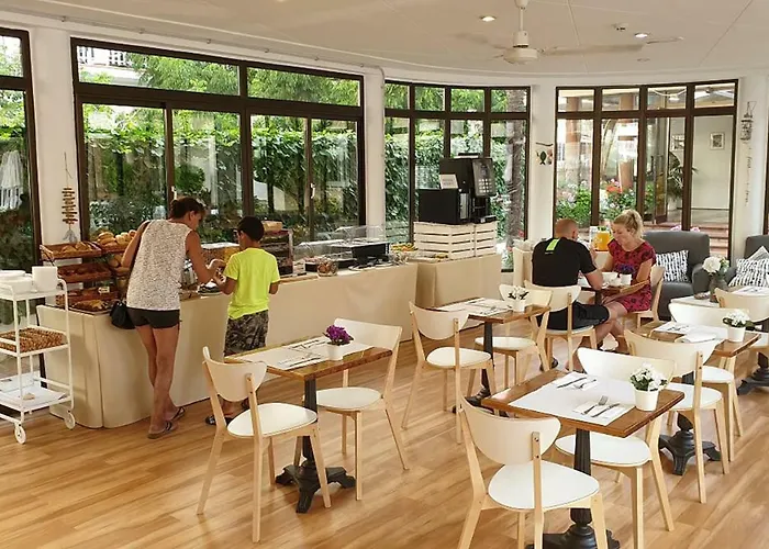 Hotel Mireia