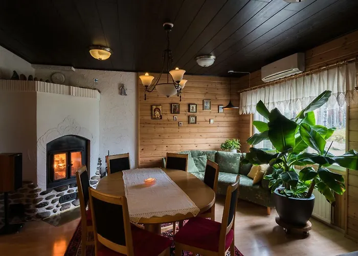 Hotelli Moehkoen Rajakartano - Ilomantsi