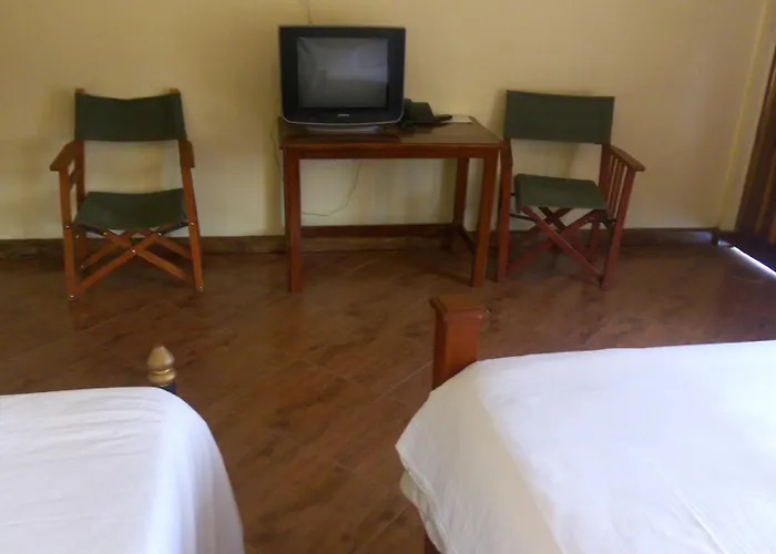 Bright Star Hotel & Safaris