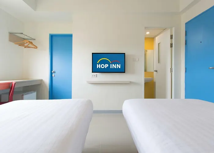 Hop Inn Chiang Rai Clock Tower