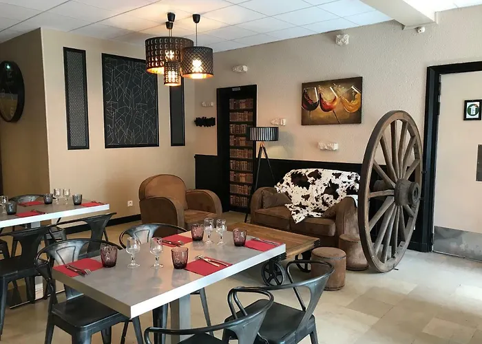Hotel du Centre - Restaurant le P'tit Gourmet Tonnerre
