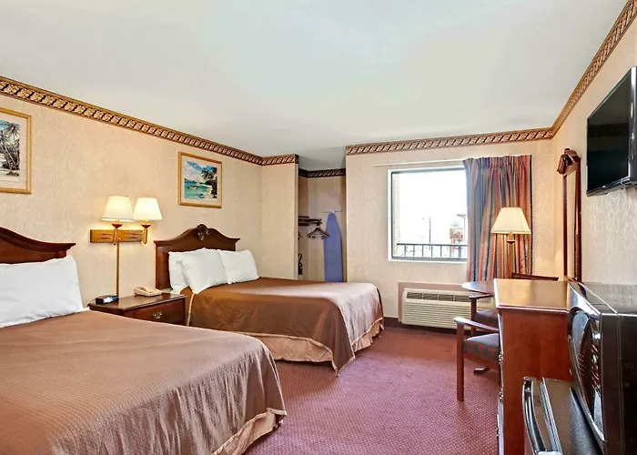 Howard Johnson By Wyndham Blackwood Near Philadelphia