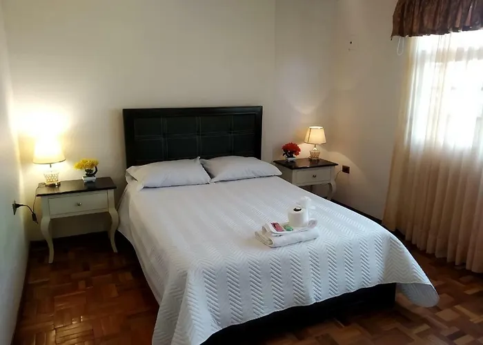 HOTEL MAISON FIORI (Centro)