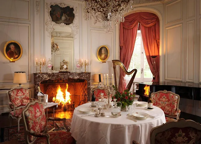 Chateau De Canisy