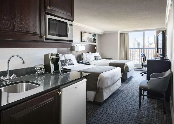 Best Western Plus Ottawa Downtown Suites