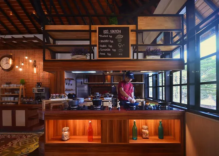 Ari Putri Hotel