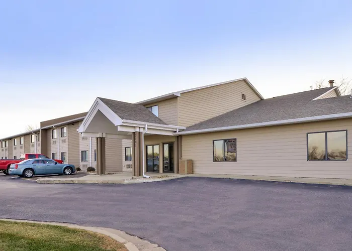 Baymont By Wyndham Sioux Falls North,I-29,Russell St, Airport