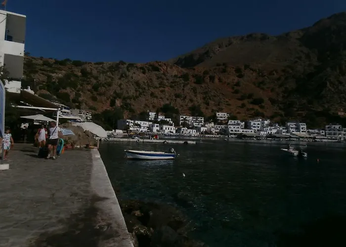 Oasis Hotel Loutro
