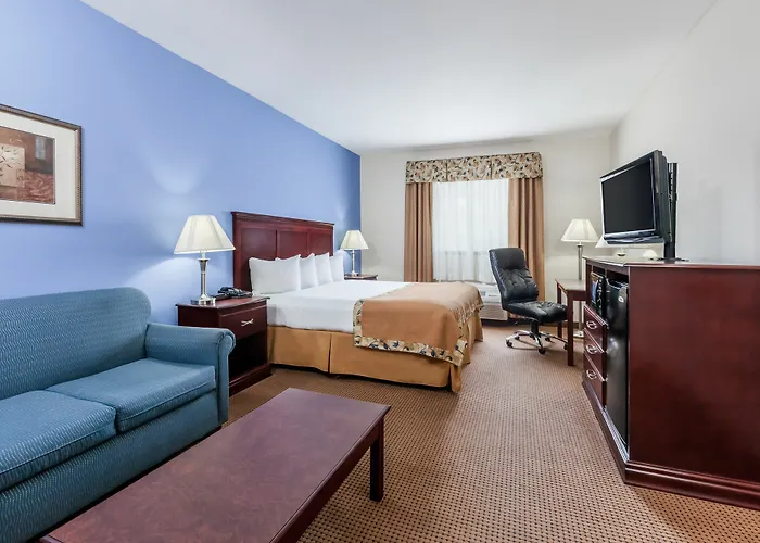 Baymont Inn & Suites Carthage