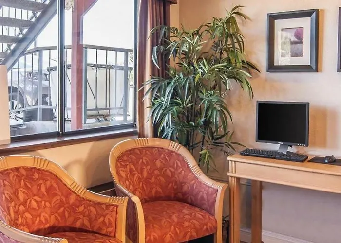 Ashland Valley Inn
