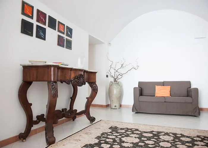Felice Apartments