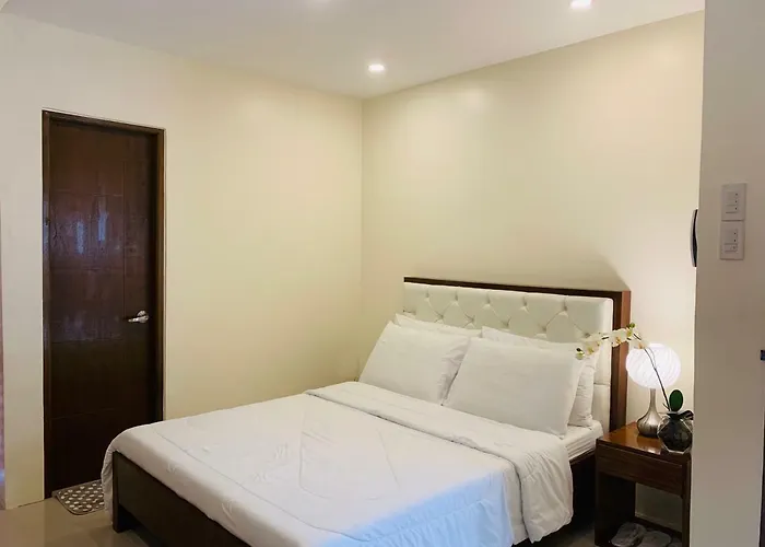 Nathaniel Hotel