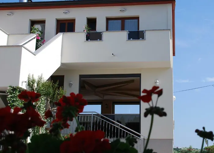 Rooms Edda Savudrija