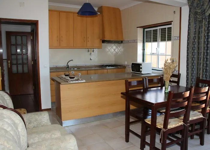Vina'S Place