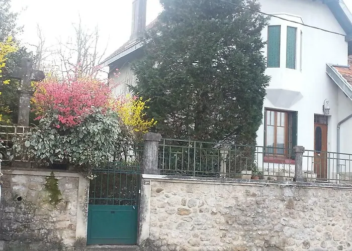 Belle Chambre Dans Maison Atypique Joyeuse