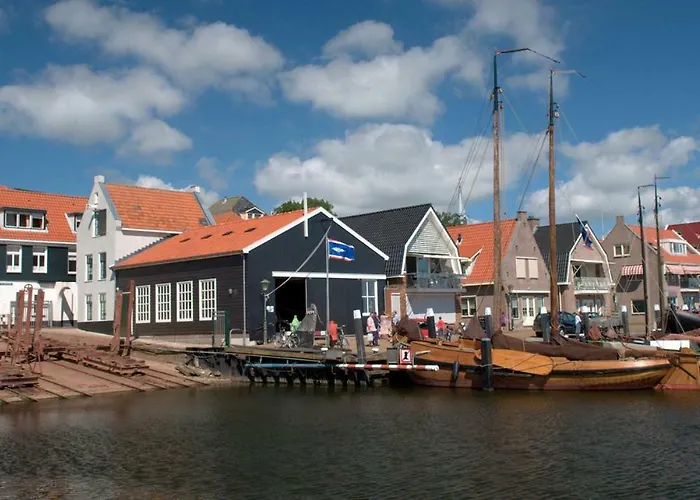 Bed & Breakfast De Roos Urk