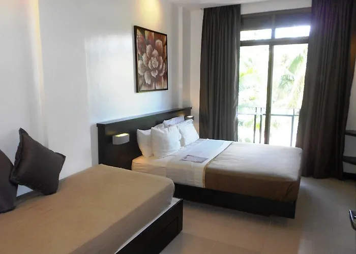 One Crescent Place Hotel