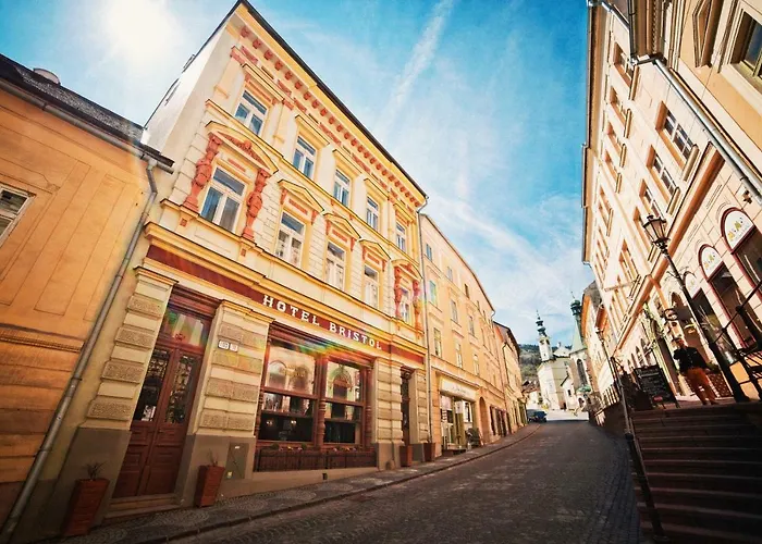 Hotel Bristol - Historic Elegance