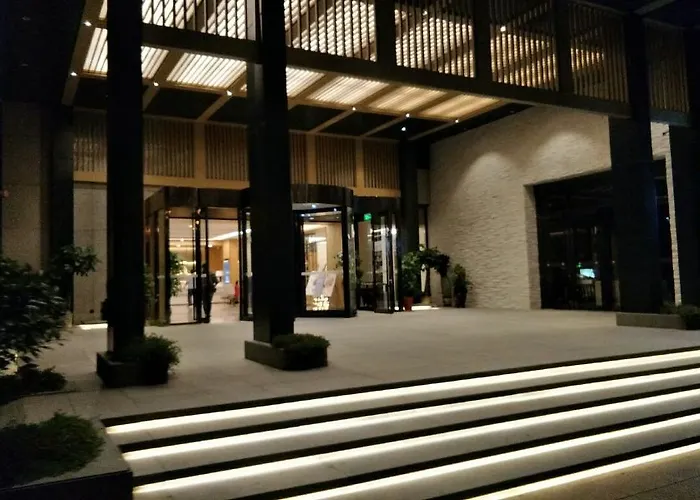 Atour Hotel