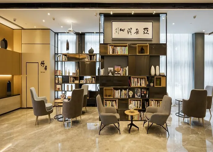 Atour Hotel