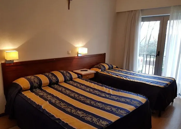Residencial Coroa D'Ouro Hotel Fátima