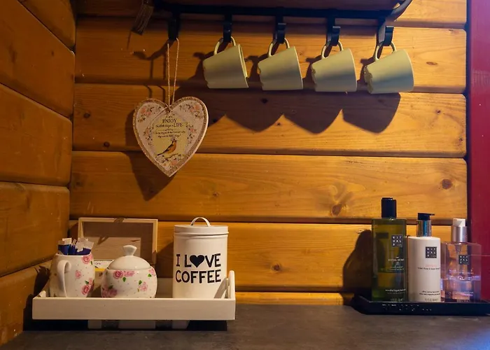 Onder De Kersenboom Bed and Breakfast Hilversum