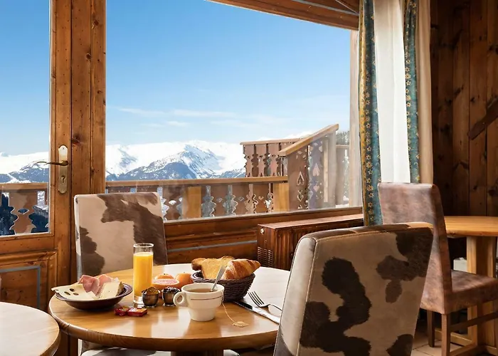 Hotel Les Balcons Village
