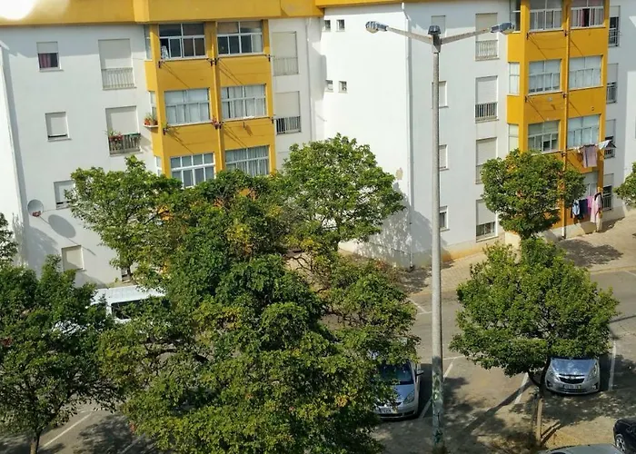 D.Ana Guesthouse Lagos