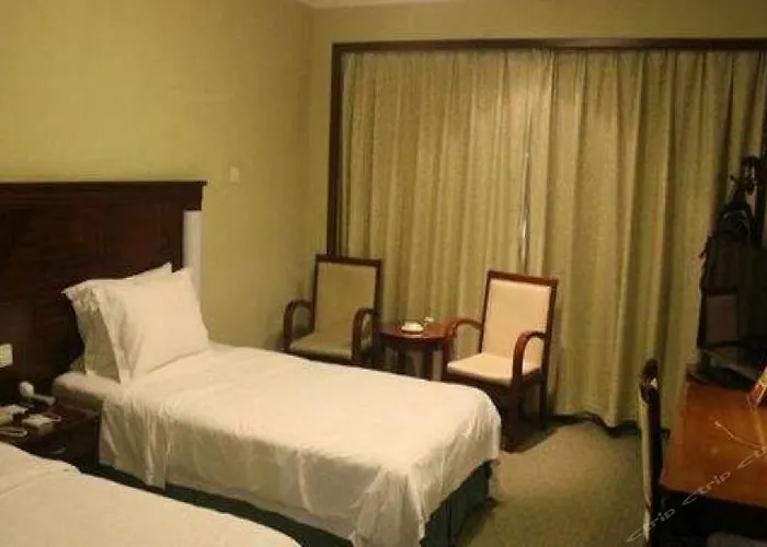 Yichang Three Gorges Xiba Hotel