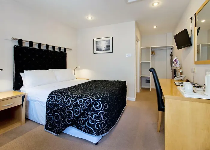 Station Hotel