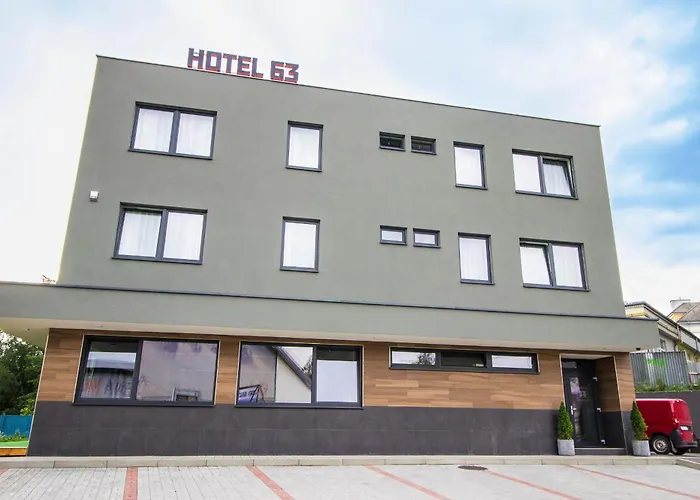 Hotel 63