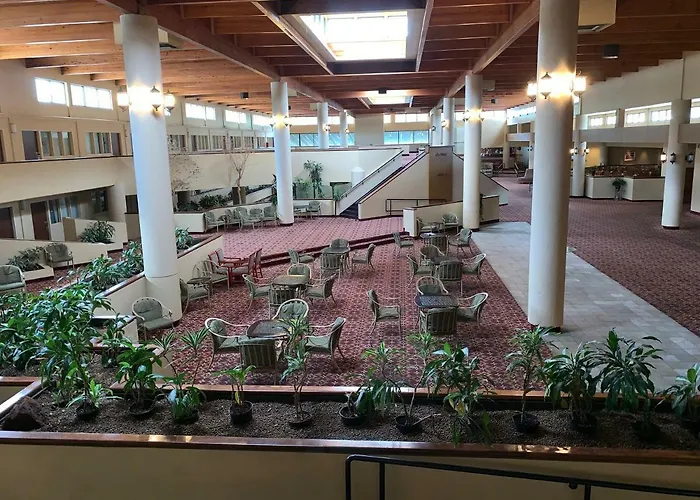 Garden Plaza Hotel