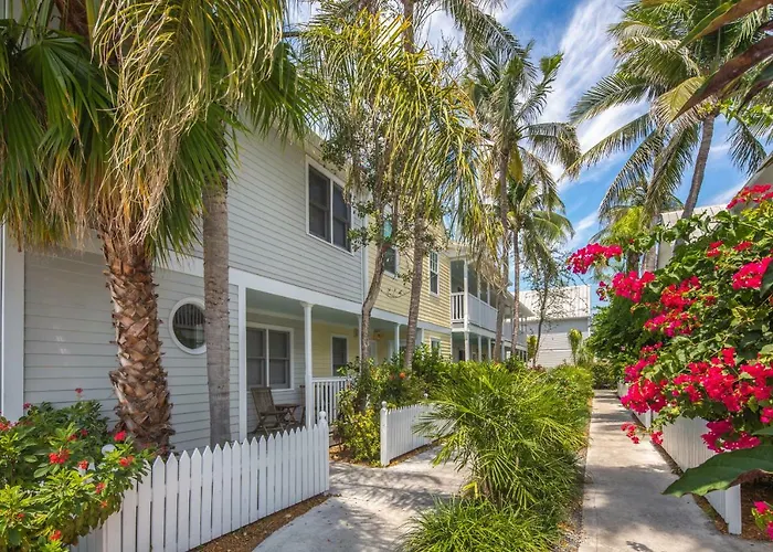Shipyard Perch Apartment Key West