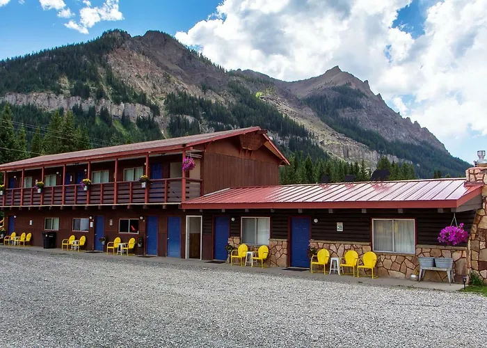 High Country Motel And Cabins