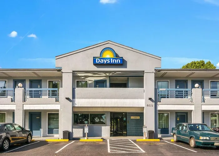 Days Inn By Wyndham Raleigh Glenwood-Crabtree